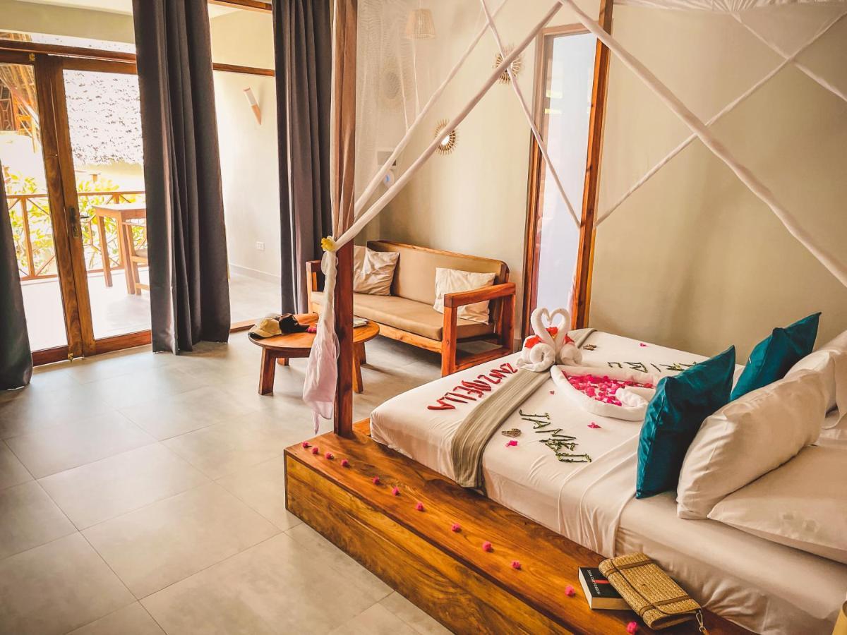 Zanzibella Hotel & Spa Kiwengwa  Bagian luar foto A room at the resort