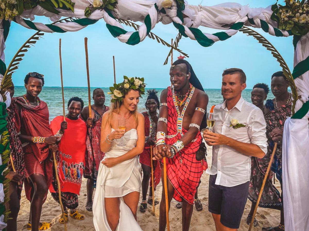 Zanzibella Hotel & Spa Kiwengwa  Bagian luar foto A Maasai wedding