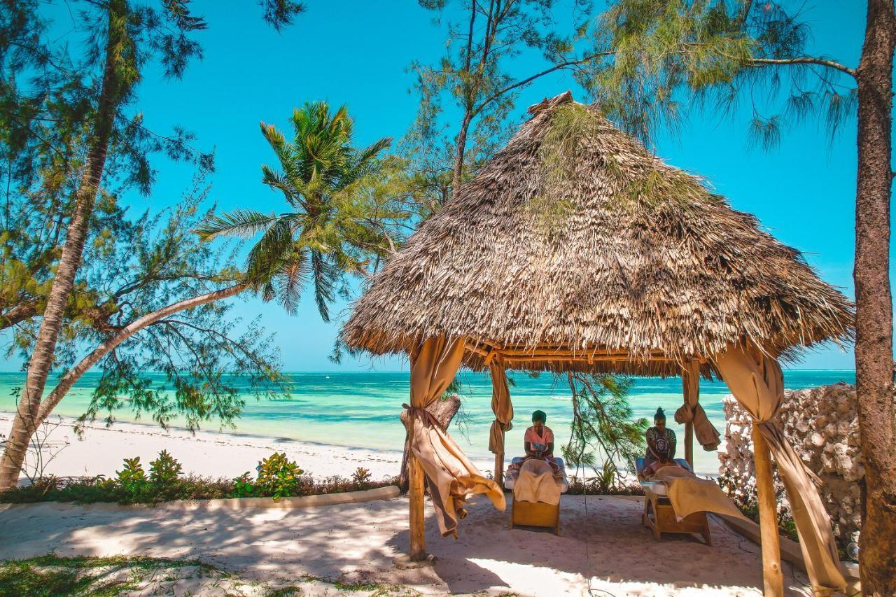 Zanzibella Hotel & Spa Kiwengwa  Bagian luar foto Beach hut at the resort