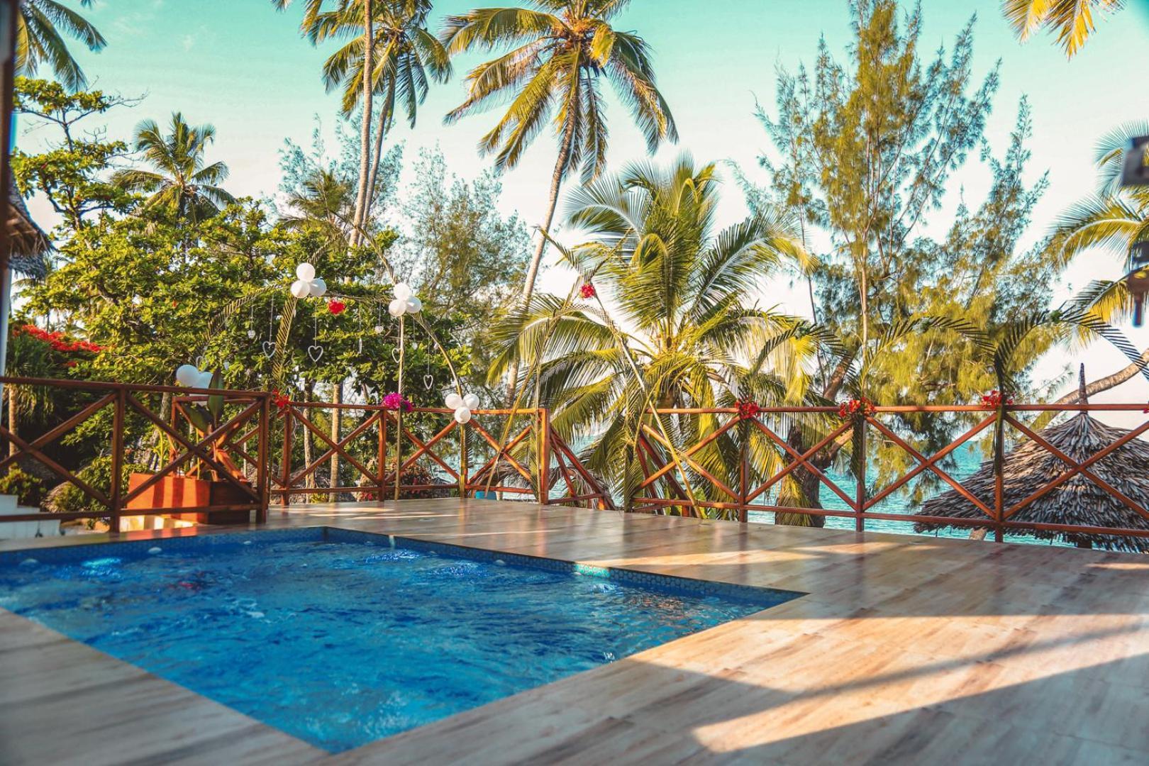 Zanzibella Hotel & Spa Kiwengwa  Bagian luar foto The swimming pool at the hotel